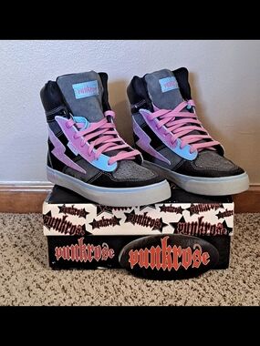 Women's Punkrose Retro Sassy Leather blue, black & pink high tops size 6